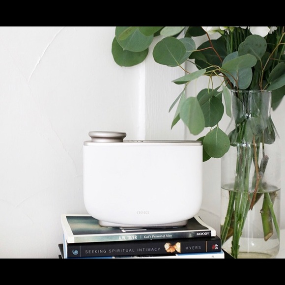 aera Other - Aera diffuser and scent